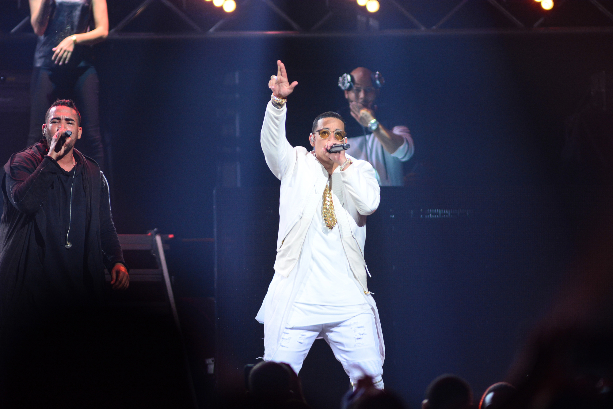 Don Omar playing live